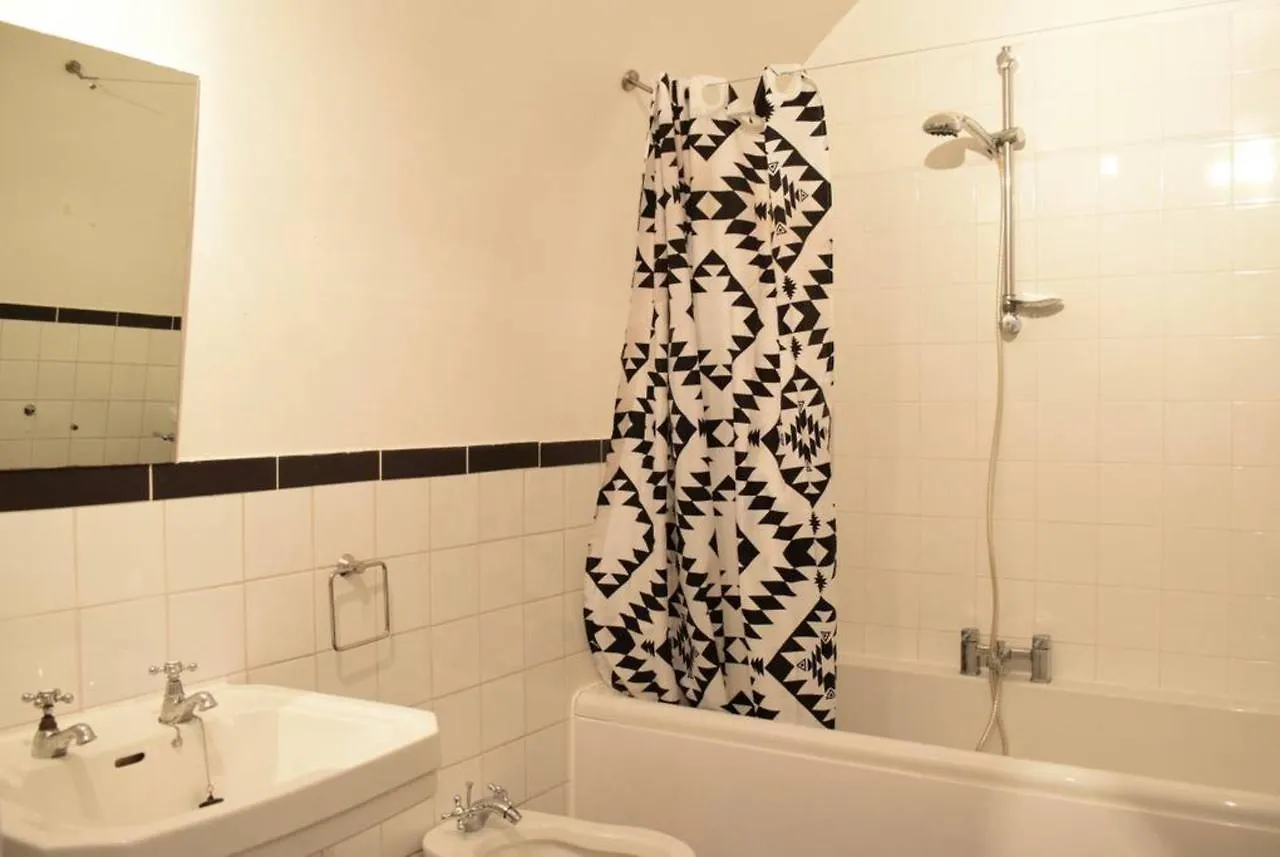 1 Bedroom Apartment In City Centre Location 더블린